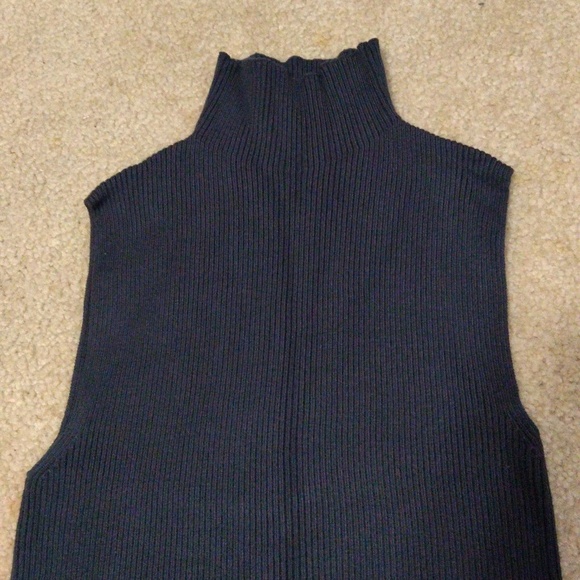 Zara short sleeve turtle neck - Picture 3 of 6